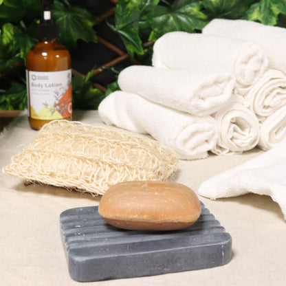 Jabonera de Esteatita Gris 12x8.5cm - Estrías Profundas